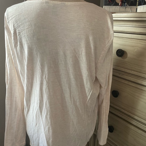 Banana Republic Cream Long Sleeve Top - Picture 3 of 6